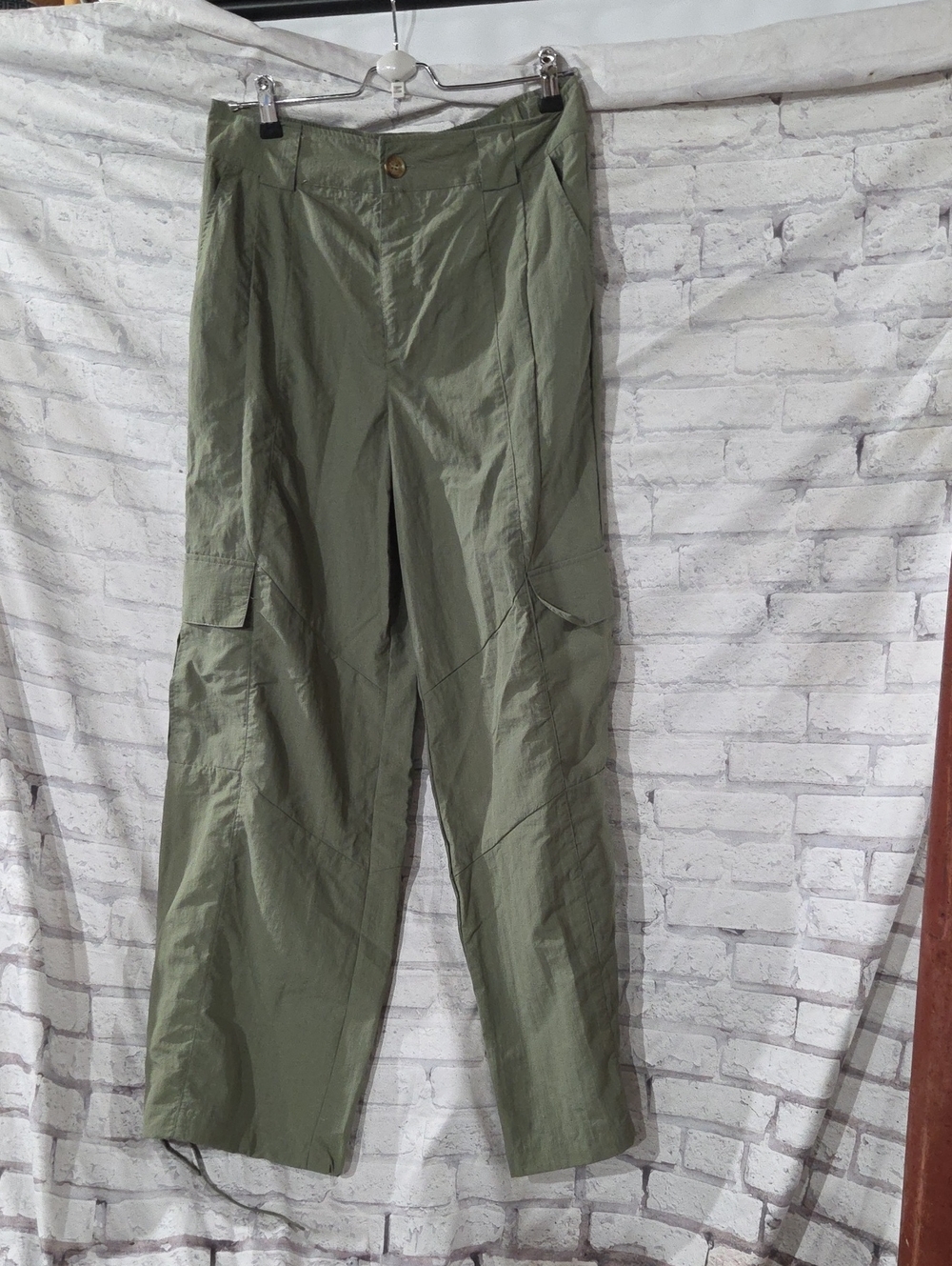 Know One Cares Olive Green Utility Cargo Pants. New